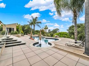 16117 Martincoit Rd, Poway CA 92064