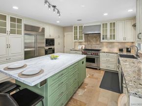 1100 Pine St, Coronado CA 92118