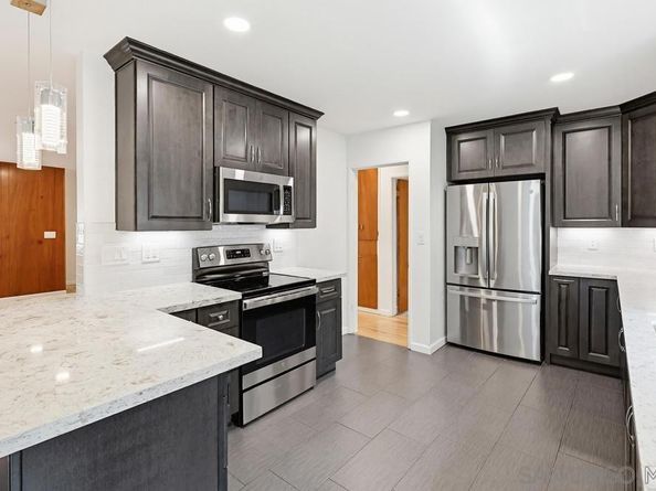 4347 Voltaire, San Diego CA 92107