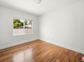 1206 S Burnside Avenue, Los Angeles CA 90019