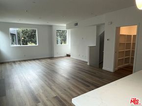3832 N Emery Way, Los Angeles CA 90065