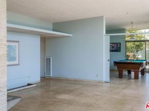 2885 Edgewick Road, Glendale CA 91206