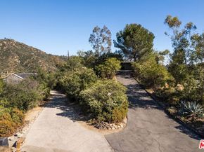2885 Edgewick Road, Glendale CA 91206