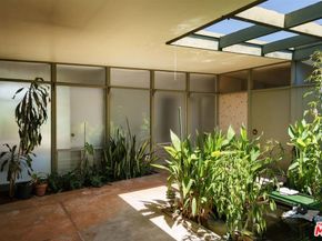 2885 Edgewick Road, Glendale CA 91206