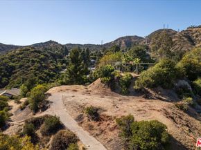 2885 Edgewick Road, Glendale CA 91206