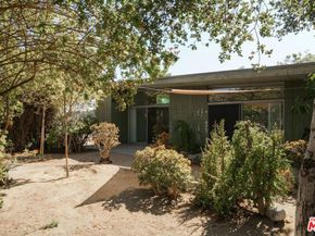 2885 Edgewick Road, Glendale CA 91206