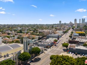 1433 Livonia Avenue, Los Angeles CA 90035