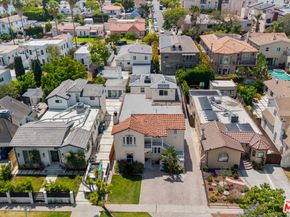 1433 Livonia Avenue, Los Angeles CA 90035