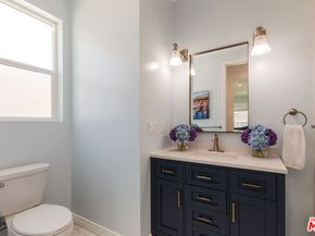1433 Livonia Avenue, Los Angeles CA 90035