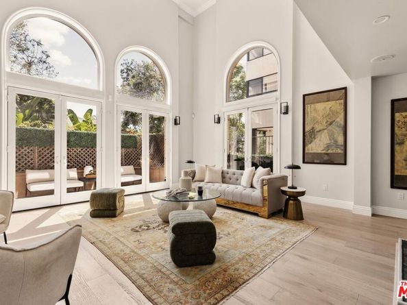 1610 Camden Avenue 101, Los Angeles CA 90025