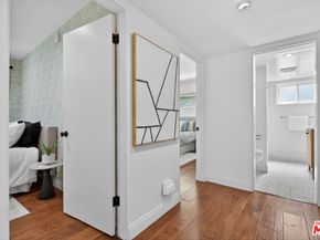 4563 Finley Avenue 3, Los Angeles CA 90027