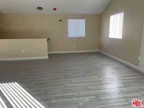 706 W 50th Street, Los Angeles CA 90037