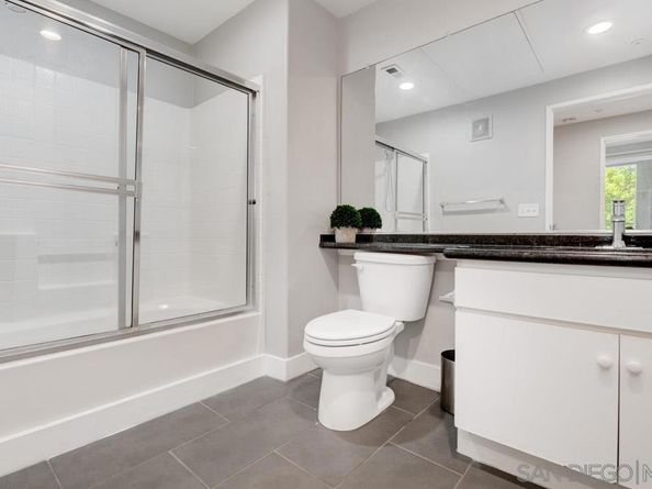 9245 Regents Rd M212, La Jolla CA 92037