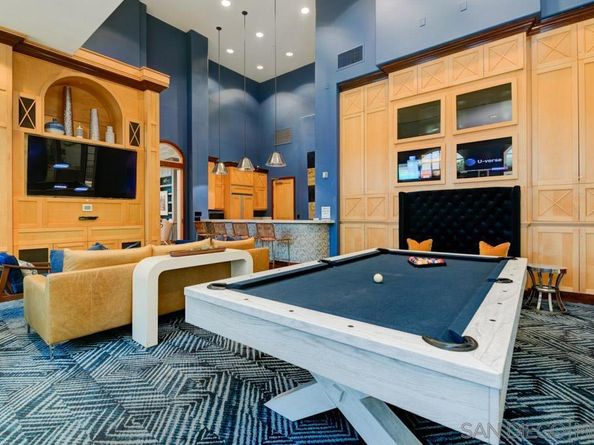 9245 Regents Rd M212, La Jolla CA 92037