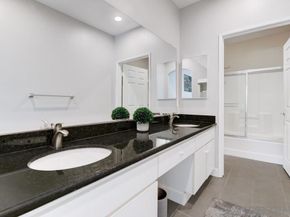 9245 Regents Rd M212, La Jolla CA 92037