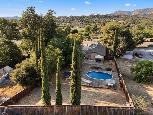 15563 Olde Hwy 80, El Cajon CA 92021