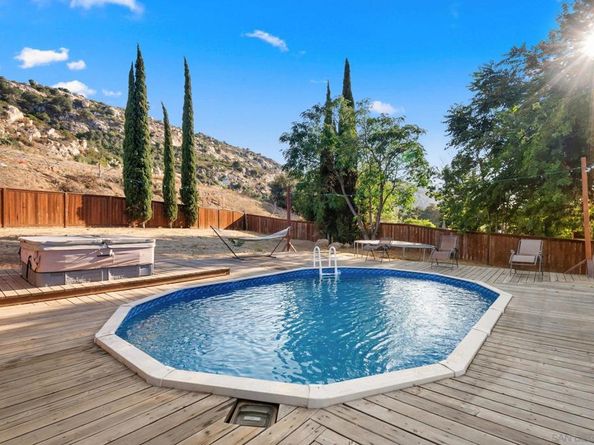 15563 Olde Hwy 80, El Cajon CA 92021