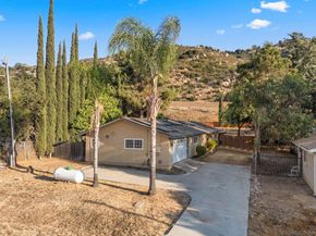 15563 Olde Hwy 80, El Cajon CA 92021