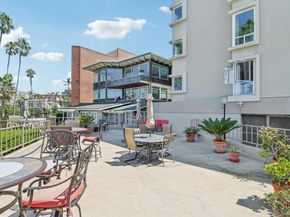 1040 Coast Blvd S 102, La Jolla CA 92037
