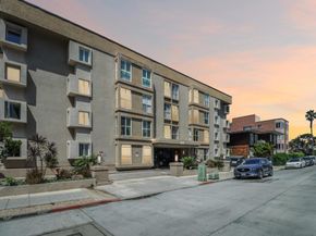 1040 Coast Blvd S 102, La Jolla CA 92037