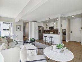 1040 Coast Blvd S 102, La Jolla CA 92037