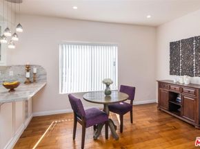 5635 Woodman Avenue F, Valley Glen CA 91401