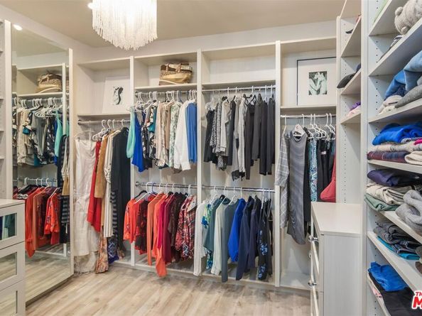 5635 Woodman Avenue F, Valley Glen CA 91401