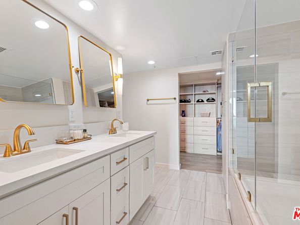 13700 Marina Pointe Drive 1426, Marina Del Rey CA 90292