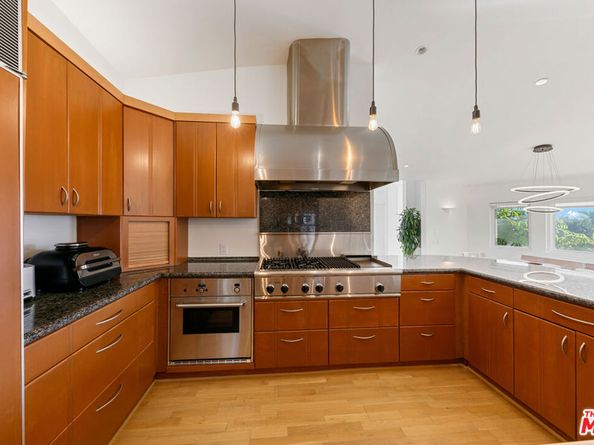 3885 Rambla Orienta, Malibu CA 90265