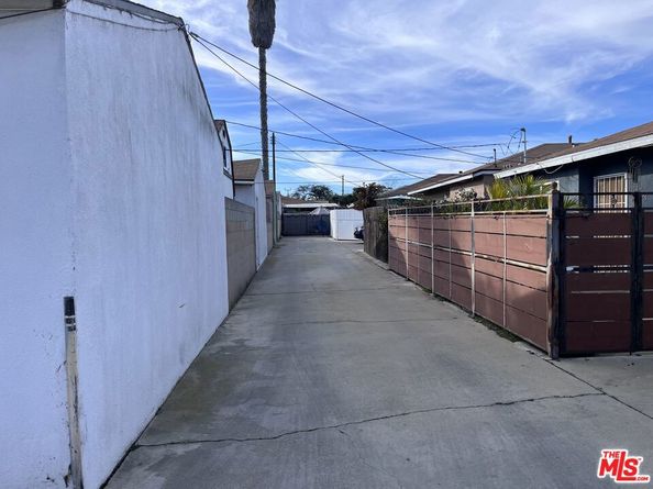 4715 W 153rd Street, Lawndale CA 90260