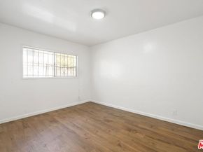 931 W Gage Avenue, Los Angeles CA 90044