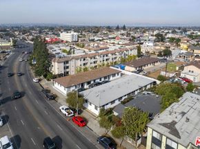 931 W Gage Avenue, Los Angeles CA 90044