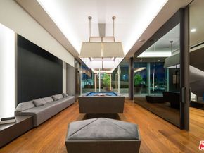 889 Francisco Street 807, Los Angeles CA 90017