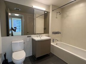 889 Francisco Street 807, Los Angeles CA 90017