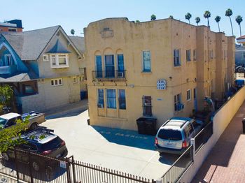 1215 Elden Avenue