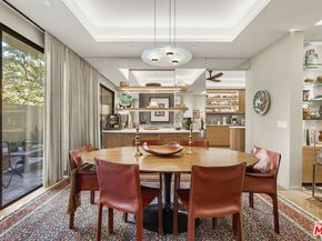 2263 Century 206, Los Angeles CA 90067