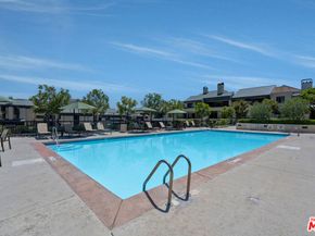 2263 Century 206, Los Angeles CA 90067