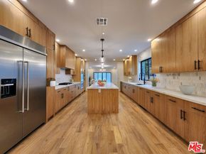6421 W Olympic Boulevard, Los Angeles CA 90048