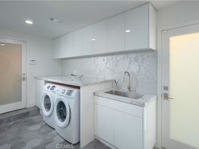 500 Harbor Island Drive, Newport Beach CA 92660