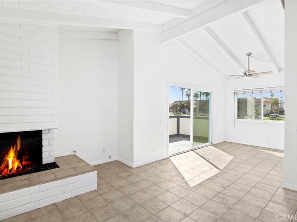 203 Cedar Street A & B, Newport Beach CA 92663