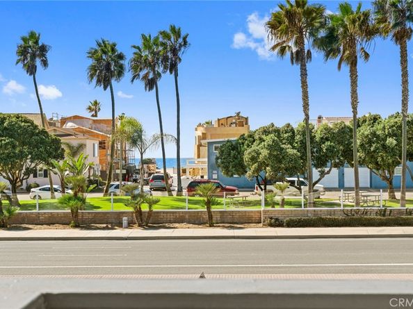 203 Cedar Street A & B, Newport Beach CA 92663