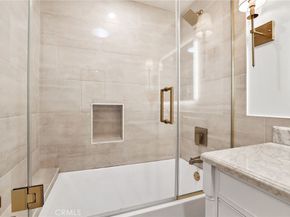 2209 Vista Huerta, Newport Beach CA 92660