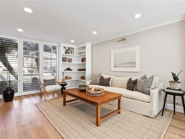 2209 Vista Huerta, Newport Beach CA 92660