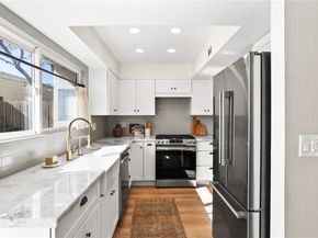 2209 Vista Huerta, Newport Beach CA 92660