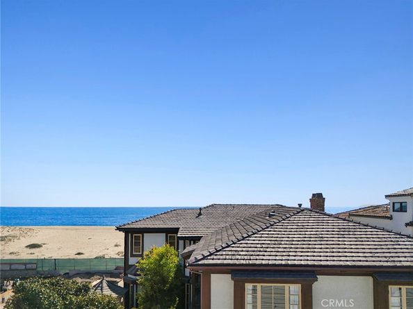 1537 E Ocean Boulevard, Newport Beach CA 92661
