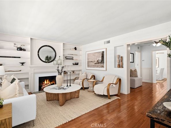 1537 E Ocean Boulevard, Newport Beach CA 92661