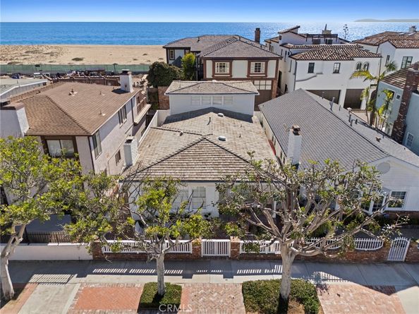1537 E Ocean Boulevard, Newport Beach CA 92661