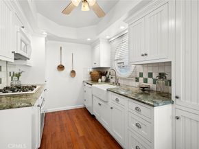 1537 E Ocean Boulevard, Newport Beach CA 92661