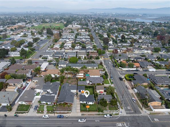 394 E 20th, Costa Mesa CA 92627