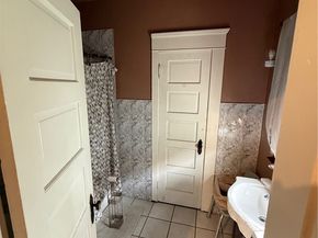 240 E Kingsley, Pomona CA 91767